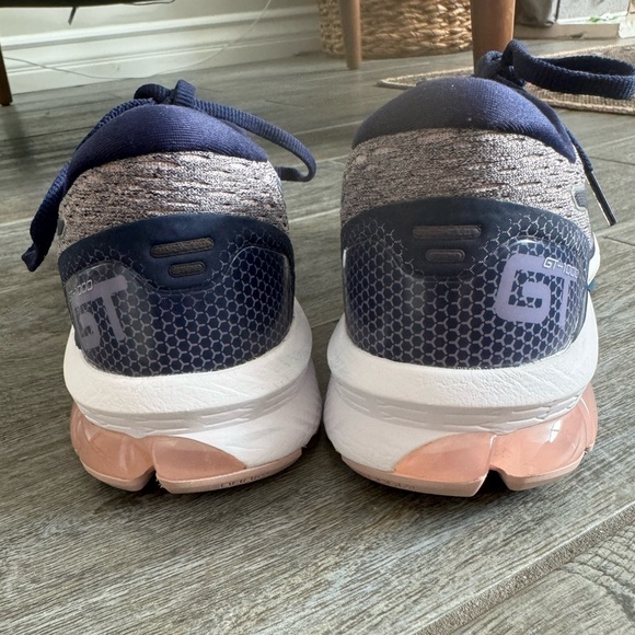 ASICS GT-1000 woman’s running shoes 8 - Picture 5 of 5